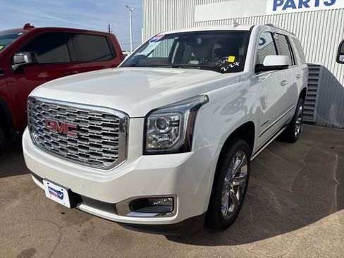 Used 2018 GMC Yukon Denali w/ Denali Ultimate Package image 1