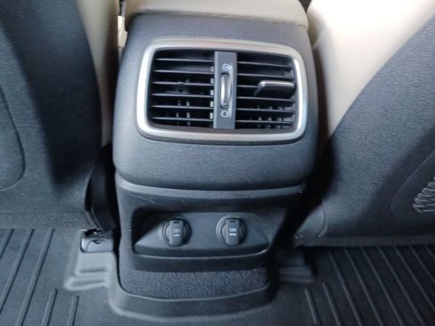 Used 2019 Kia Sorento EX FWD image 22