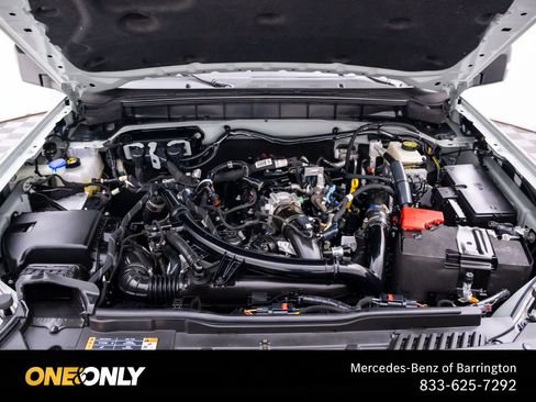 Used 2021 Ford Bronco First Edition AWD/4WD image 32