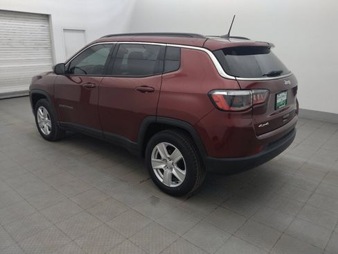 Used 2022 Jeep Compass Latitude w/ Convenience Group AWD/4WD image 3