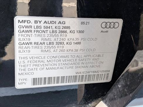 Used 2021 Audi Q5 e Premium Plus w/ Premium Plus Package image 26