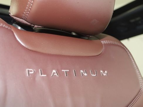 Used 2021 Ford Explorer Platinum w/ Equipment Group 601A image 15