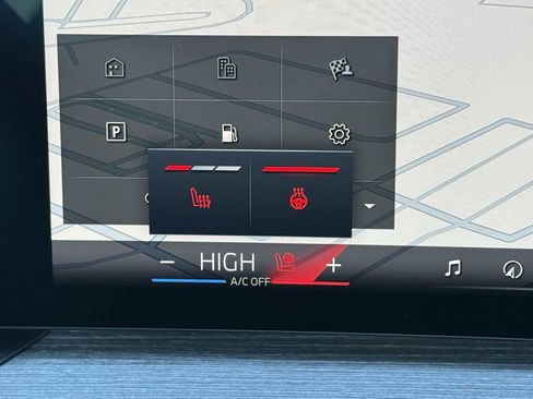 New 2026 BMW 330i xDrive Sedan w/ Premium Package image 24