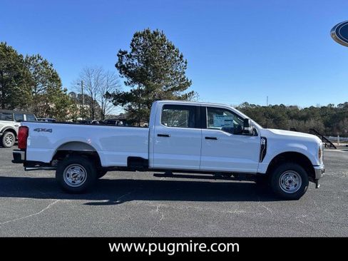 New 2026 Ford F250 XL w/ XL Chrome Package image 8