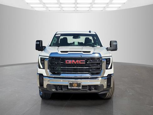 New 2026 GMC Sierra 2500 Pro w/ 1SA Pro Safety Plus Package AWD/4WD image 2
