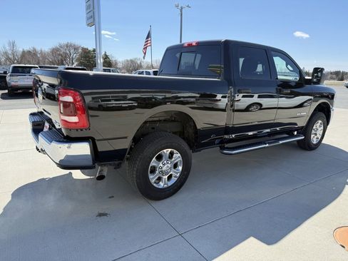 Used 2024 RAM 2500 Big Horn w/ Safety Group image 7