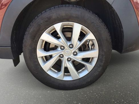 Used 2020 Hyundai Tucson Value w/ Cargo Package AWD/4WD image 7