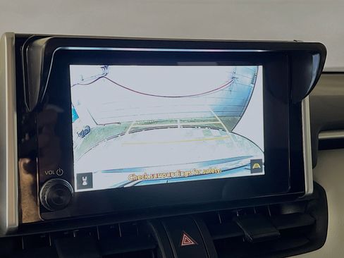 Used 2024 Toyota RAV4 XLE w/ Convenience Package image 28