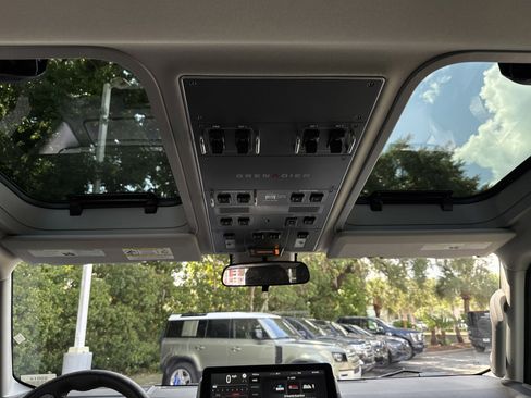 New 2025 INEOS Grenadier Fieldmaster Edition image 27