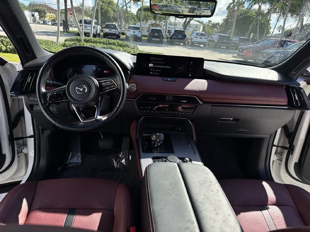 Used 2025 MAZDA CX-70 Plug-In Hybrid w/ Premium Plus AWD/4WD image 36