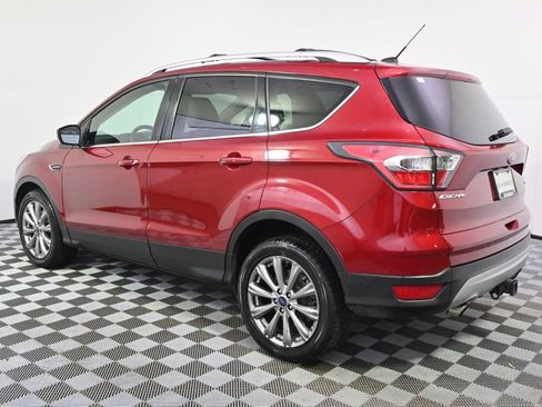 Used 2017 Ford Escape Titanium w/ Equipment Group 301A AWD/4WD image 3