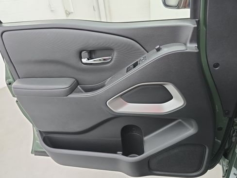 Certified 2023 Nissan Frontier SV w/ SV Convenience Package RWD image 25