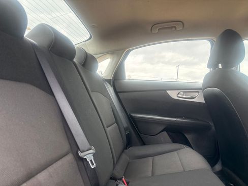 Used 2023 Kia Forte LXS FWD image 28