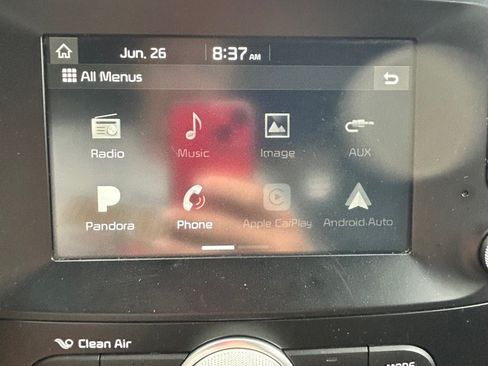 Used 2018 Kia Soul + FWD image 18
