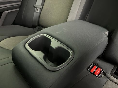 Used 2021 Toyota Camry LE image 23