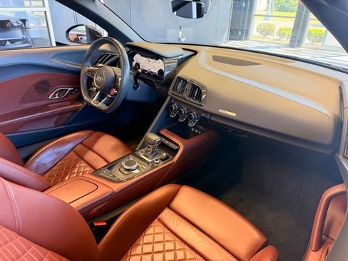 Used 2018 Audi R8 V10 plus AWD/4WD image 17
