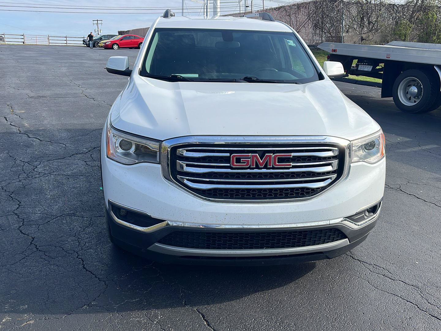 Used 2019 GMC Acadia SLE AWD/4WD image 8