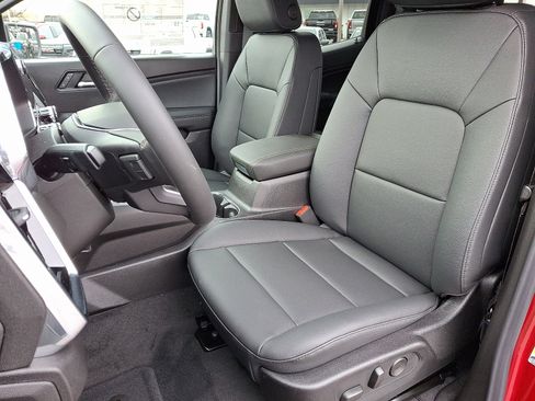 New 2026 GMC Canyon Elevation w/ Convenience Package image 6