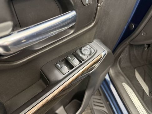 Used 2019 Chevrolet Silverado 1500 LT w/ All-Star Edition AWD/4WD image 14