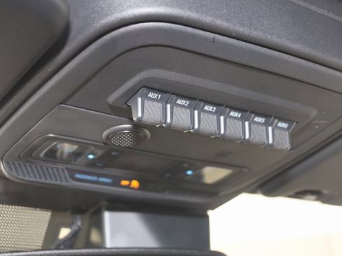 Used 2022 Ford Bronco Wildtrak image 34