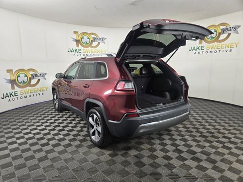 Used 2019 Jeep Cherokee Limited image 31