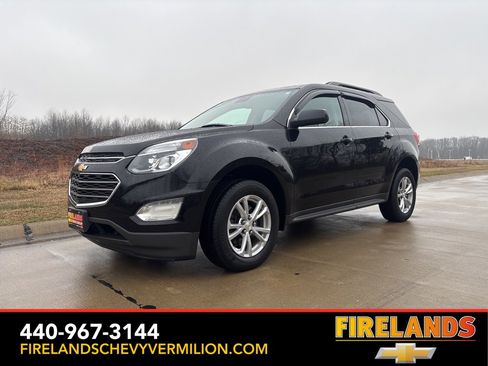 Used 2017 Chevrolet Equinox LT w/ Convenience Package image 1