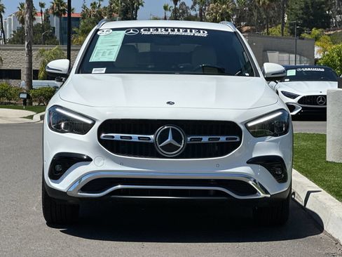 Certified 2025 Mercedes-Benz GLA 250 image 9