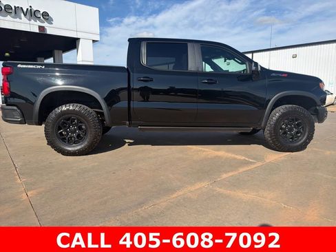 Used 2024 Chevrolet Silverado 1500 ZR2 w/ ZR2 Bison Edition AWD/4WD image 2