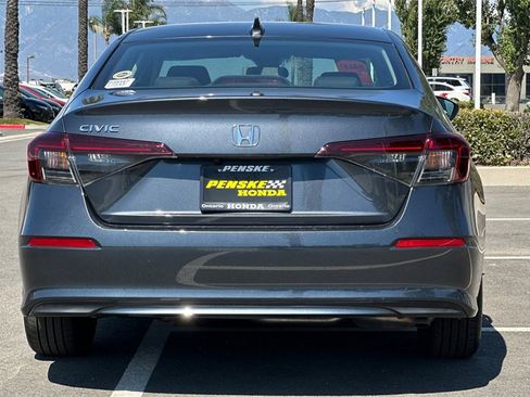 Certified 2025 Honda Civic LX image 5