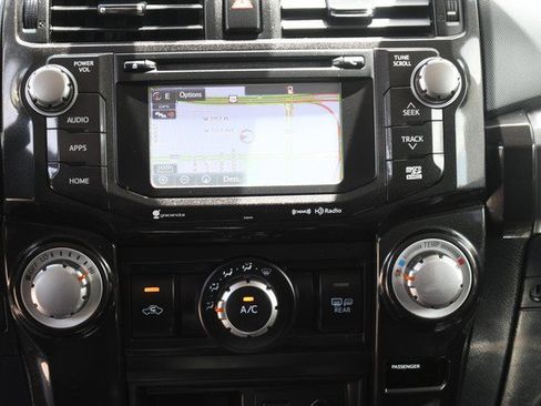 Certified 2019 Toyota 4Runner TRD Off-Road Premium AWD/4WD image 21