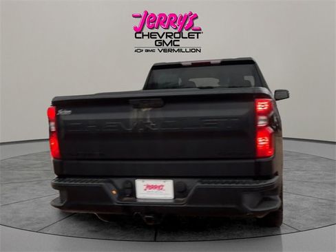 Used 2023 Chevrolet Silverado 1500 Custom w/ LPO, Dark Essentials Package image 4