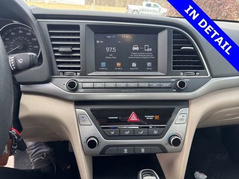 Used 2018 Hyundai Elantra SEL w/ Cargo Package FWD image 6