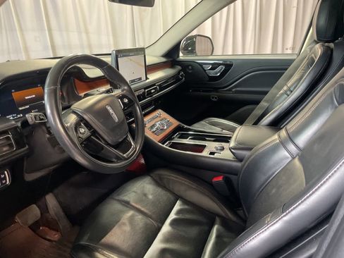 Used 2020 Lincoln Aviator Reserve w/ Equipment Group 201A image 23
