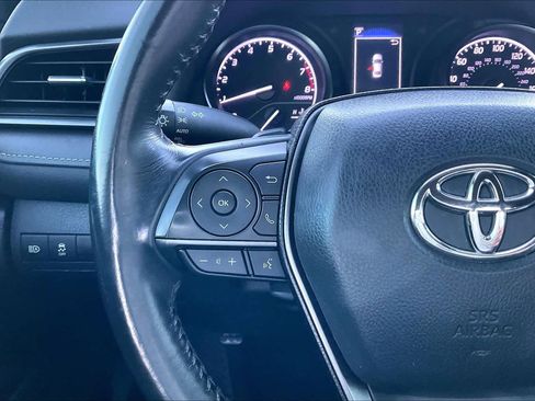 Used 2023 Toyota Camry SE image 22