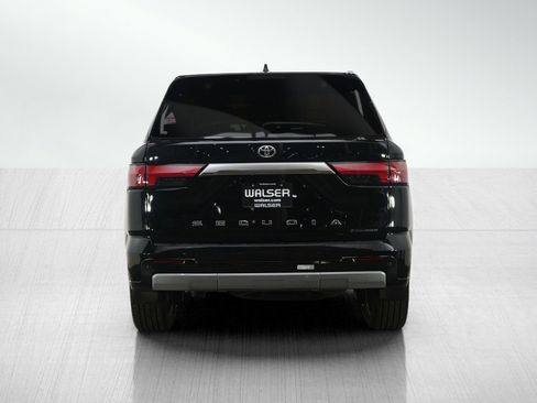 Used 2025 Toyota Sequoia Capstone image 4