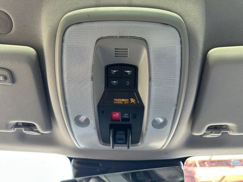 Used 2017 Volvo XC60 T5 Dynamic w/ Preferred Option Package image 14