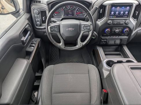 Used 2021 Chevrolet Silverado 1500 LT Trail Boss w/ Bed Protection Package image 17