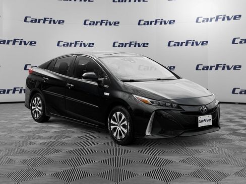 Used 2022 Toyota Prius Prime XLE FWD image 8