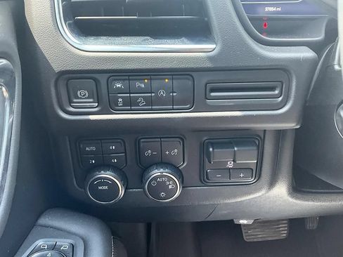 Used 2023 Chevrolet Tahoe Premier w/ Max Trailering Package AWD/4WD image 19