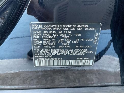 Used 2022 Volkswagen Atlas SEL Premium image 35