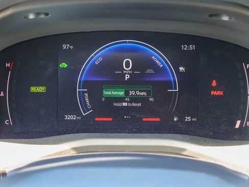Used 2026 Toyota Camry LE FWD image 13