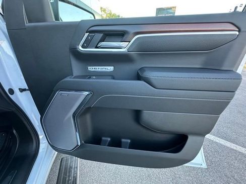 New 2026 GMC Sierra 1500 Denali w/ Denali Reserve Package image 33