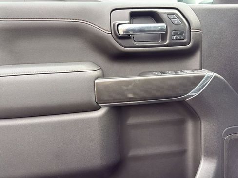 Used 2023 GMC Sierra 3500 AT4 w/ Gooseneck/5TH Wheel Package image 24