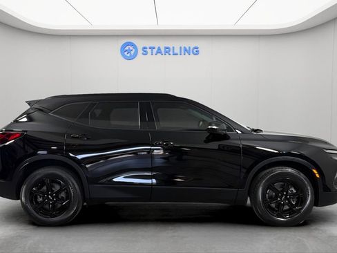 Used 2023 Chevrolet Blazer LT w/ Midnight/Sport Edition FWD image 12