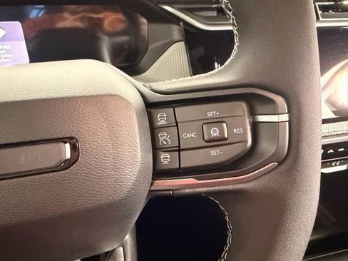 New 2026 Jeep Cherokee Limited image 25