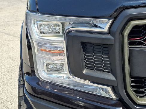 Used 2019 Ford F150 Limited w/ Trailer Tow Package image 11