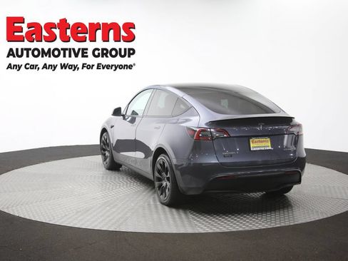 Used 2022 Tesla Model Y Long Range AWD/4WD image 60
