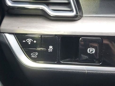 Certified 2023 Kia Sportage X-Line w/ X-Line Premium Package image 19