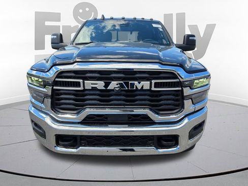 Used 2026 RAM 2500 Tradesman AWD/4WD image 2