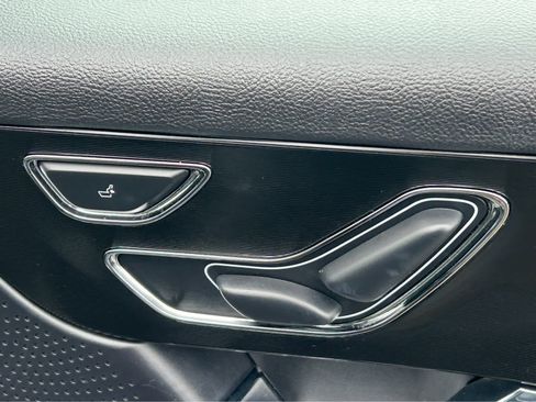 Used 2024 Lincoln Corsair FWD w/ Equipment Group 101A image 20